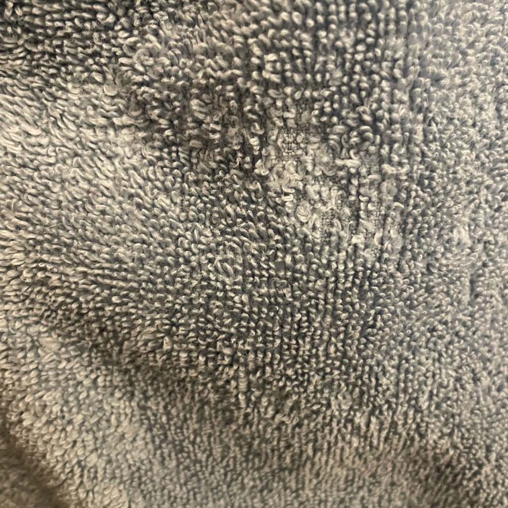 Brooklinen Bath Robe in Storm - Picture 5 of 6